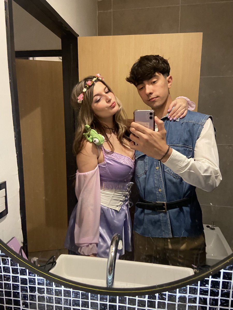 car calah 🪭🪭🪭 tweet media