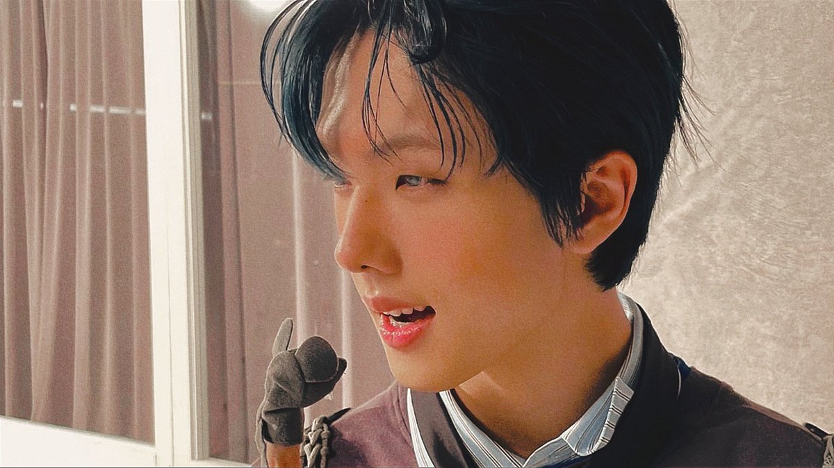 chenlepride's tweet photo. ⠀           𝙇𝙊𝙑𝙀 𝙎𝙋𝙀𝙇𝙇 🔮 CHENJI!AU

em que jisung tenta convencer renjun de que fazer um feitiço de amor para chenle era o meio mais rápido de fazê-lo se apaixonar por si. https://t.co/8KYYOSXlCI