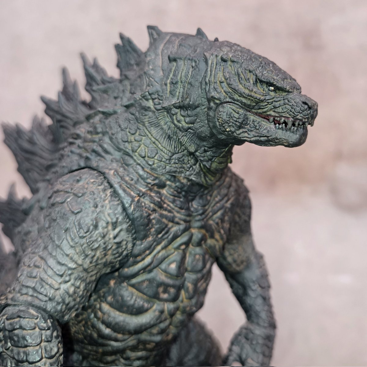 ElasToro7's tweet image. My Custom repaint Hiya Toys 2019