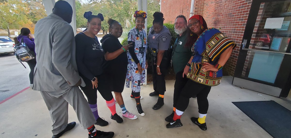 EPIC Center: Open Campus Highlights RCPS Red Ribbon Week
Head to Toe I'm Drug Free
Thursday: Wear crazy hair and crazy socks