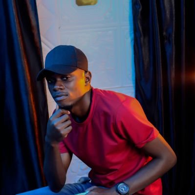 dominiquesena d azev tweet media