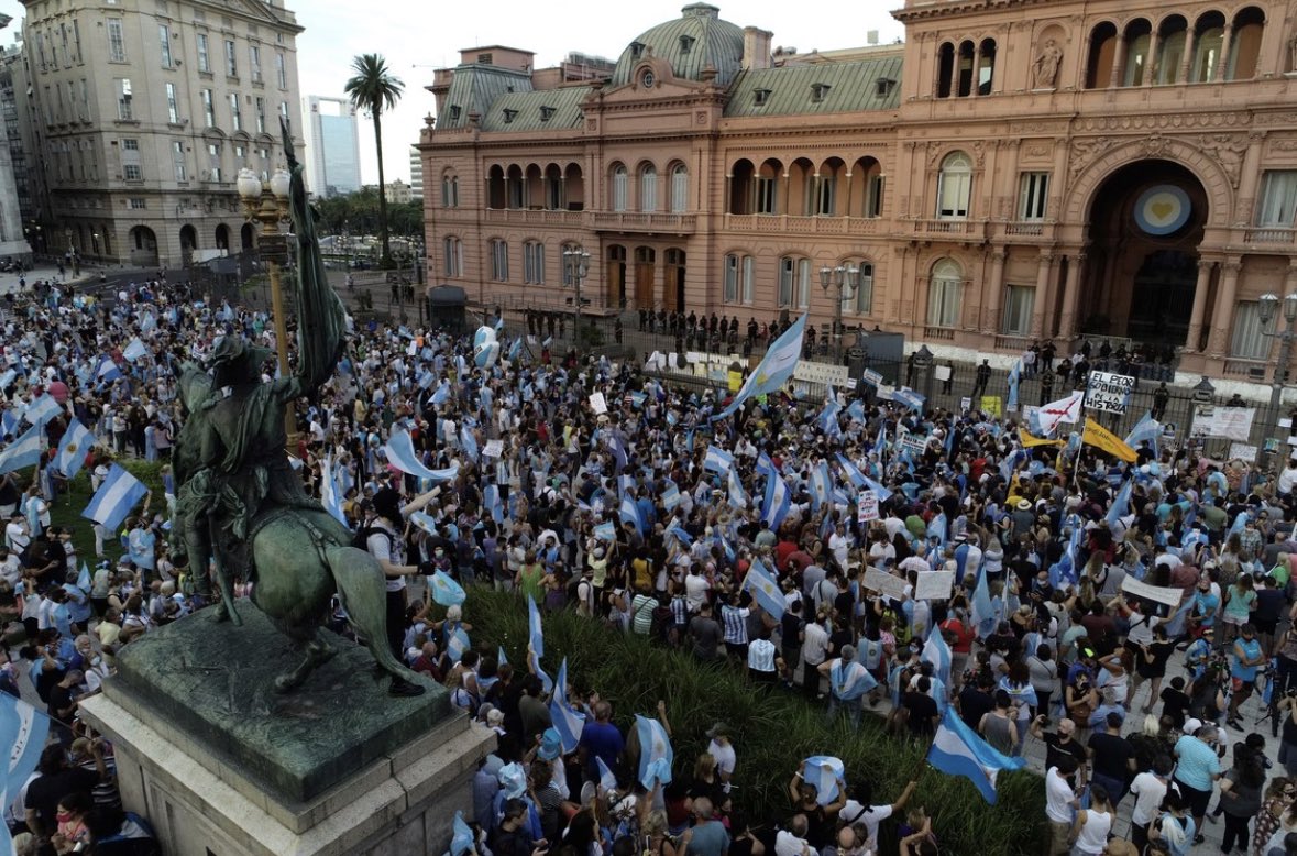 IMPRESIONANTE CONVOCATORIA PARA PEDIR LA RENUNCIA DE MASSA POR FRAUDE Y POR ESTAR DESTRUYENDO TODA LA ECONOMÍA LOS MEDIOS NO TE LO MUESTRAN #RENUNCIAMASSA 👊