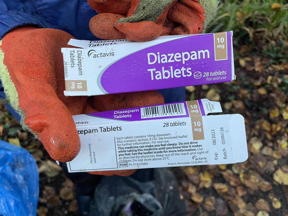CanLager's tweet photo. We thought we’d found a drugs haul at #GroveFarm by @DavidLloydUK #SudburyHill today, but it was *just* empty packages. Anyone missing a large quantity of #Actavis diazepam (can’t remember the other drug name)? @tevapharmeurope https://t.co/5R8zlybkgO