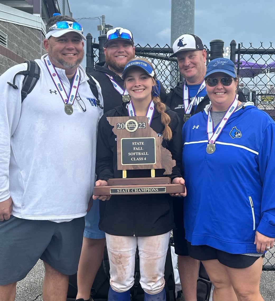gracemolitor21's tweet photo. Finished the season as High School State Champions. Here are some of my season overall stats. Set the school record for RBIs and runs scored in a single season.
- 111 AB
- .523 Avg
- .603 OBP
- 58 H
- 11 HR
- 67 RBIs
- 55 Rs
- 30 SBs
@WashMoBlueJays @SluggersHuecker https://t.co/CGkSjlOl3v