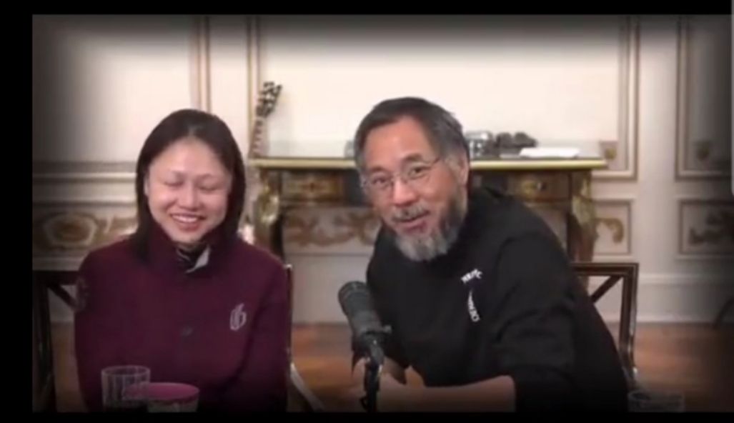 国王监狱啃大屌,主席落荒而逃跑
太监顶起半边天,再把蚂蚁来轮奸
喜国普选主席
我选娄燕
1,政治可靠:四个坚信
坚信欺哥很快很快出来
坚信欺哥背后有强大的力量
坚信欺哥A10骗到了10亿
坚信欺哥至少分她7千万
2,志同道合,同为老赖
3,曾为宠妃,并把欺哥比做比亲人还亲
4,甘当老三并愿为老二啪嫂提供担保