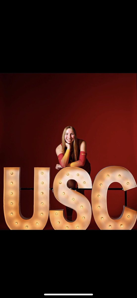 Consensus top-five recruit in the county for the class of 2025, Abigail Mullen, announced her commitment to play for USC. 

She makes the second high-level prospect out of Kansas City to commit to the Trojans (other is <a href="/ReeseMesser/">Reese Messer</a>)

<a href="/15AbigailMullen/">Abigail Mullen</a> <a href="/LHSBlueJays/">Liberty HS Athletics</a>