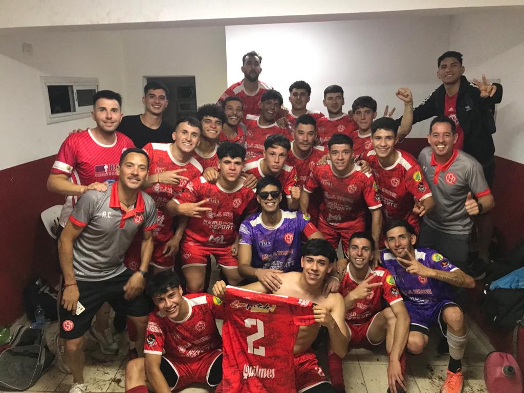 Se volvió al triunfo,gran esfuerzo chicos dejando todo como siempre, que orgullo genera este grupo, un pasito mas , se sigue 💪💪💪⚽️⚽️🇦🇹🇦🇹