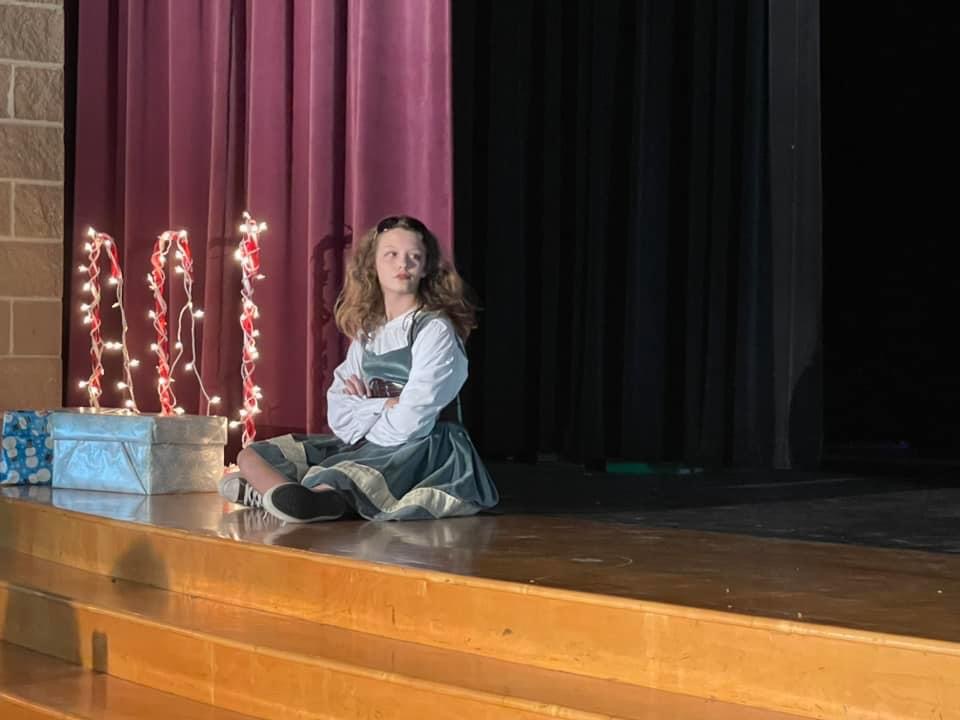 MsCabral1's tweet photo. Theatre Hawks, with hard work there are no limits! 
@harrishawks https://t.co/hZ27EorDFC
