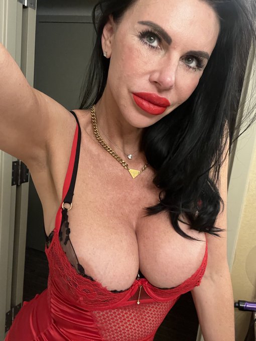 🌶️Piper&rsquo;s HOT MILF Tour🌶️  💖ATL ~ Oct 29-30  💞STL ~ Nov 5-6 w/ @TallRedV   💜Kansas City ~ Nov 6-7 💛Omaha