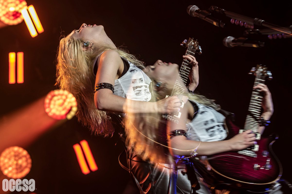 ocesa_total's tweet photo. ¡Seguimos procesando el #ErrorWorldTour de @TheWarningBand2 en el Pepsi Center WTC! 🤯❤️🔥🤘🏻
📸: César Vicuña https://t.co/jjMV3vk4UL