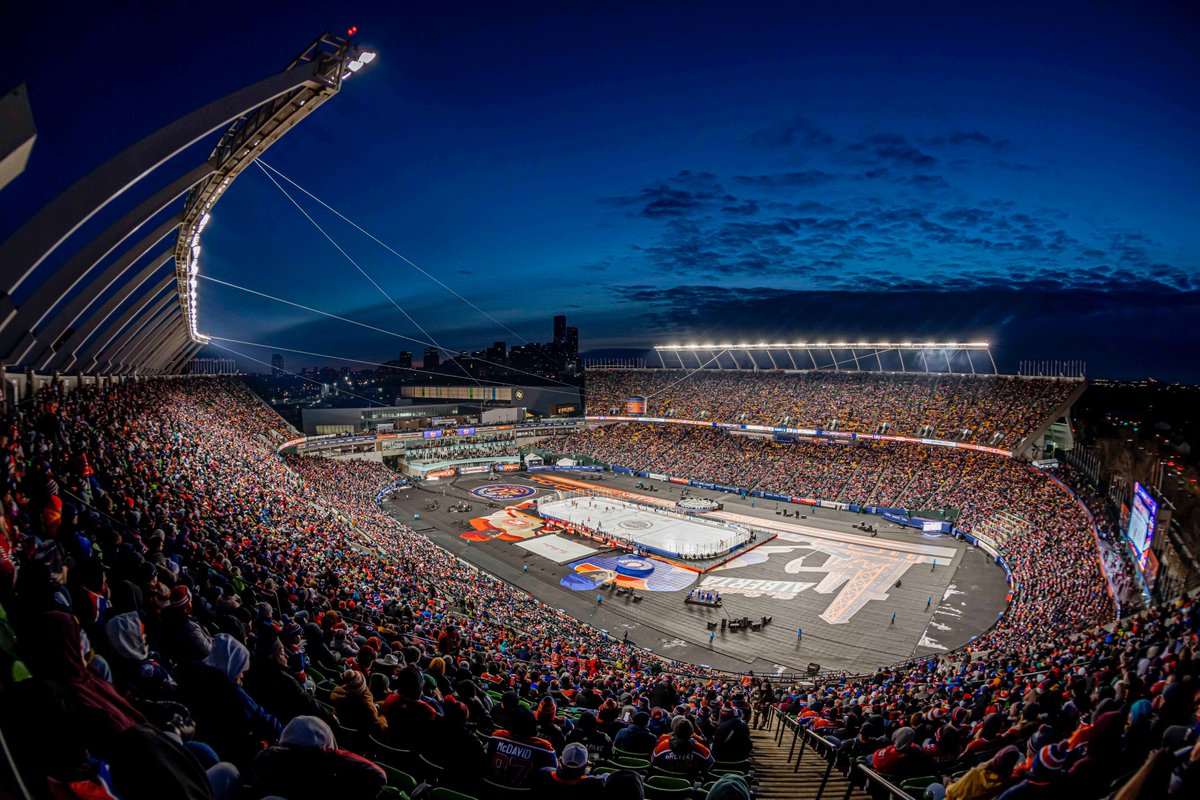 Oil Country, you look amazing 🤩

#HeritageClassic | #LetsGoOilers