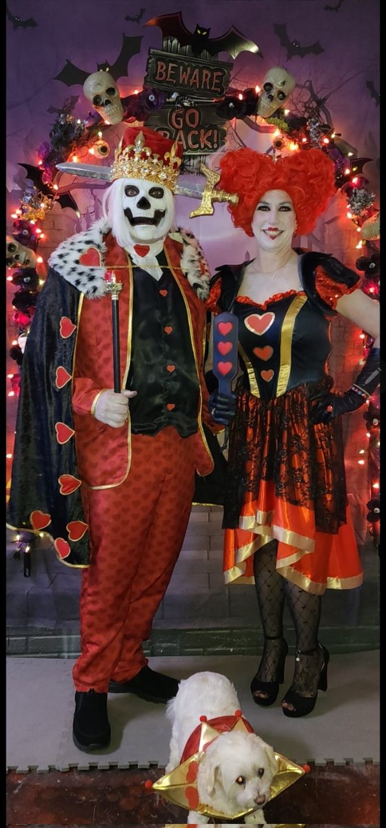 __mikebradley__'s tweet image. Halloween 23&apos;....Suicide King and Queen of Hearts😍