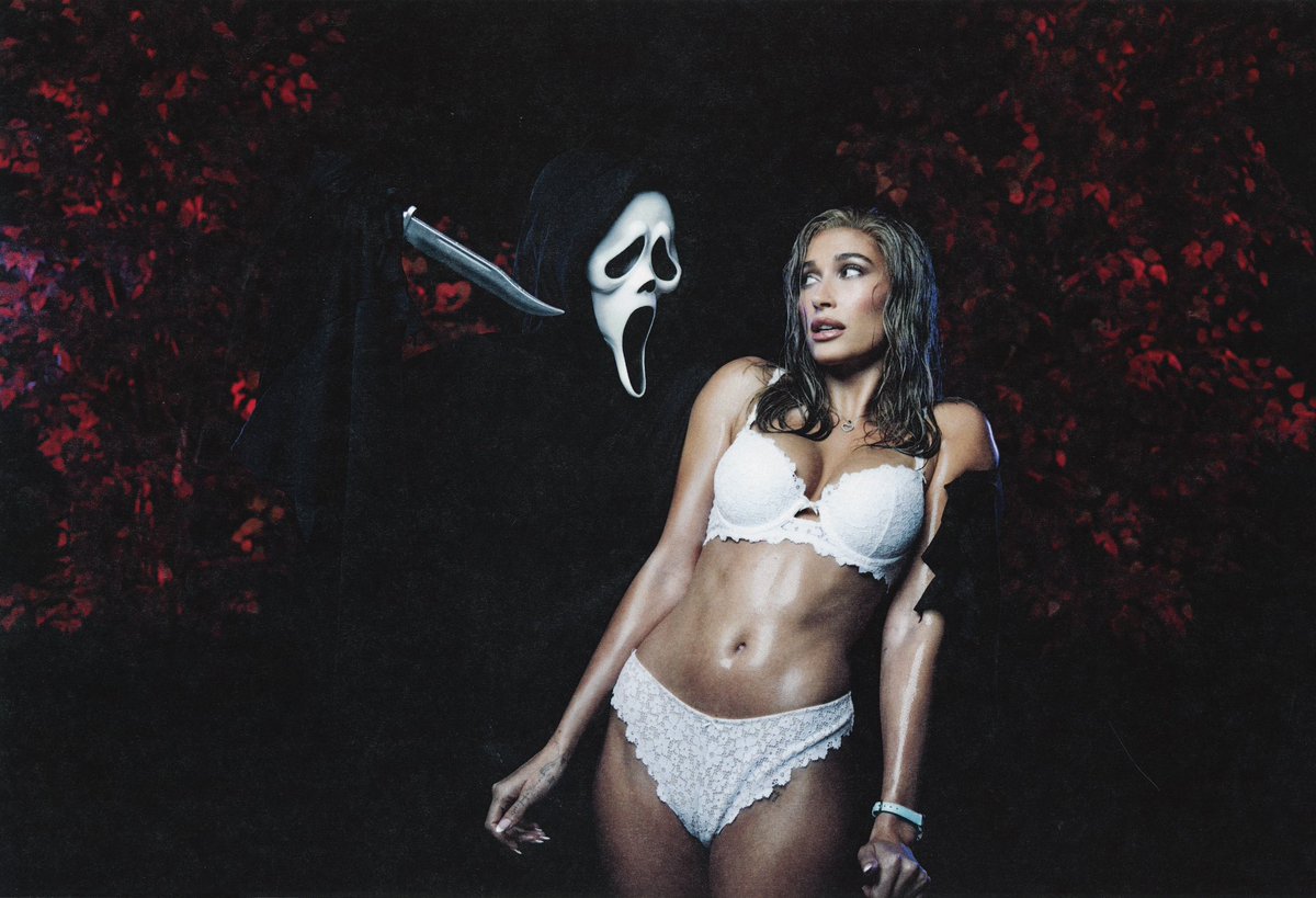 amberasalyy's tweet photo. hailey bieber as the carmen electra in scary movie 📸 by me https://t.co/hhvR8ERefz