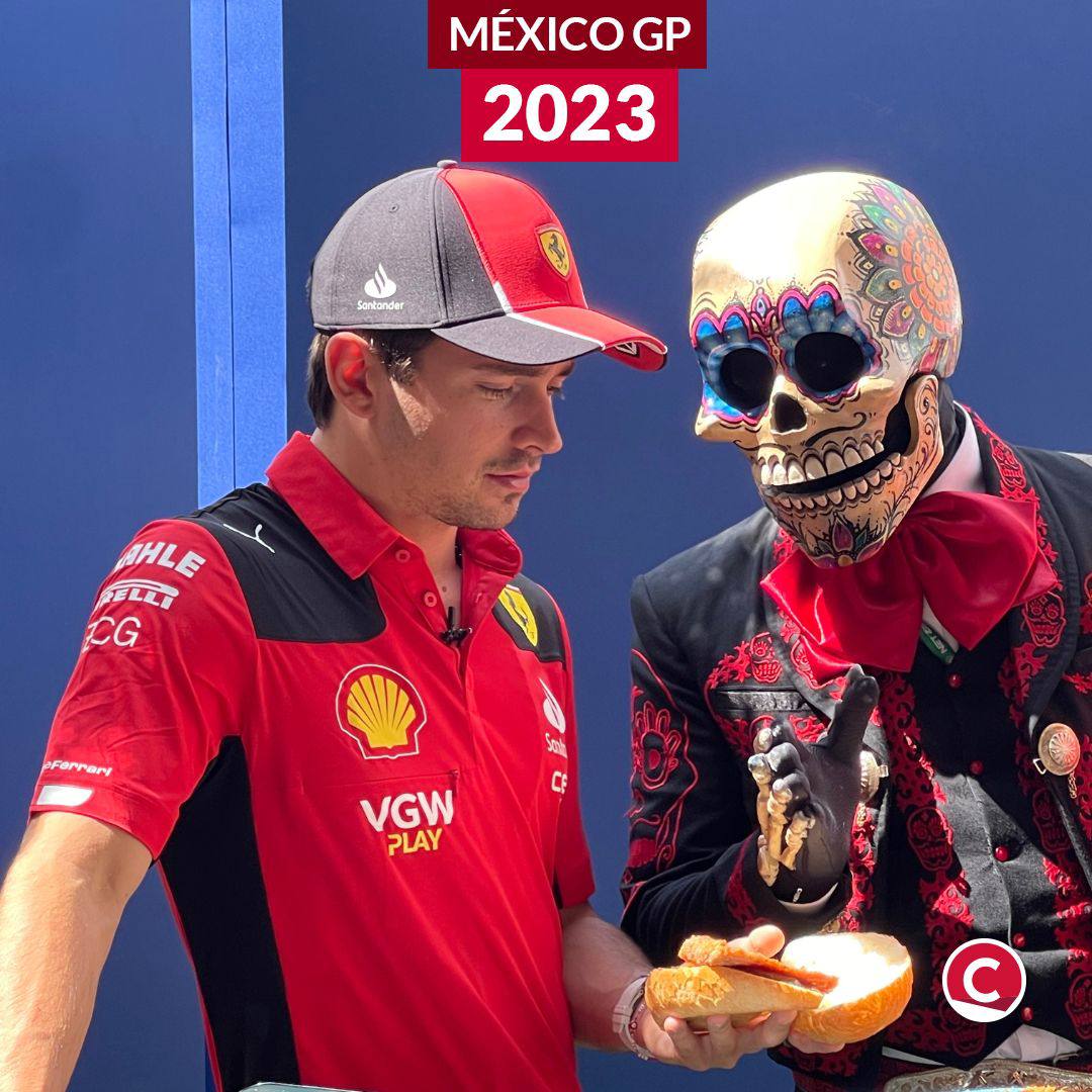 Central_mx's tweet image. Estos fueron nuestros momentos favoritos del #mexicogp2023

1. Checo Pérez firmando autógrafos y compartiendo tiempo con sus fans
2. Charles Leclerc aprendiendo a hacer tortillas de tamal
3. Los pits
4. La sonrisa infinita de Daniel Ricciardo 

#f1esta #granpremio