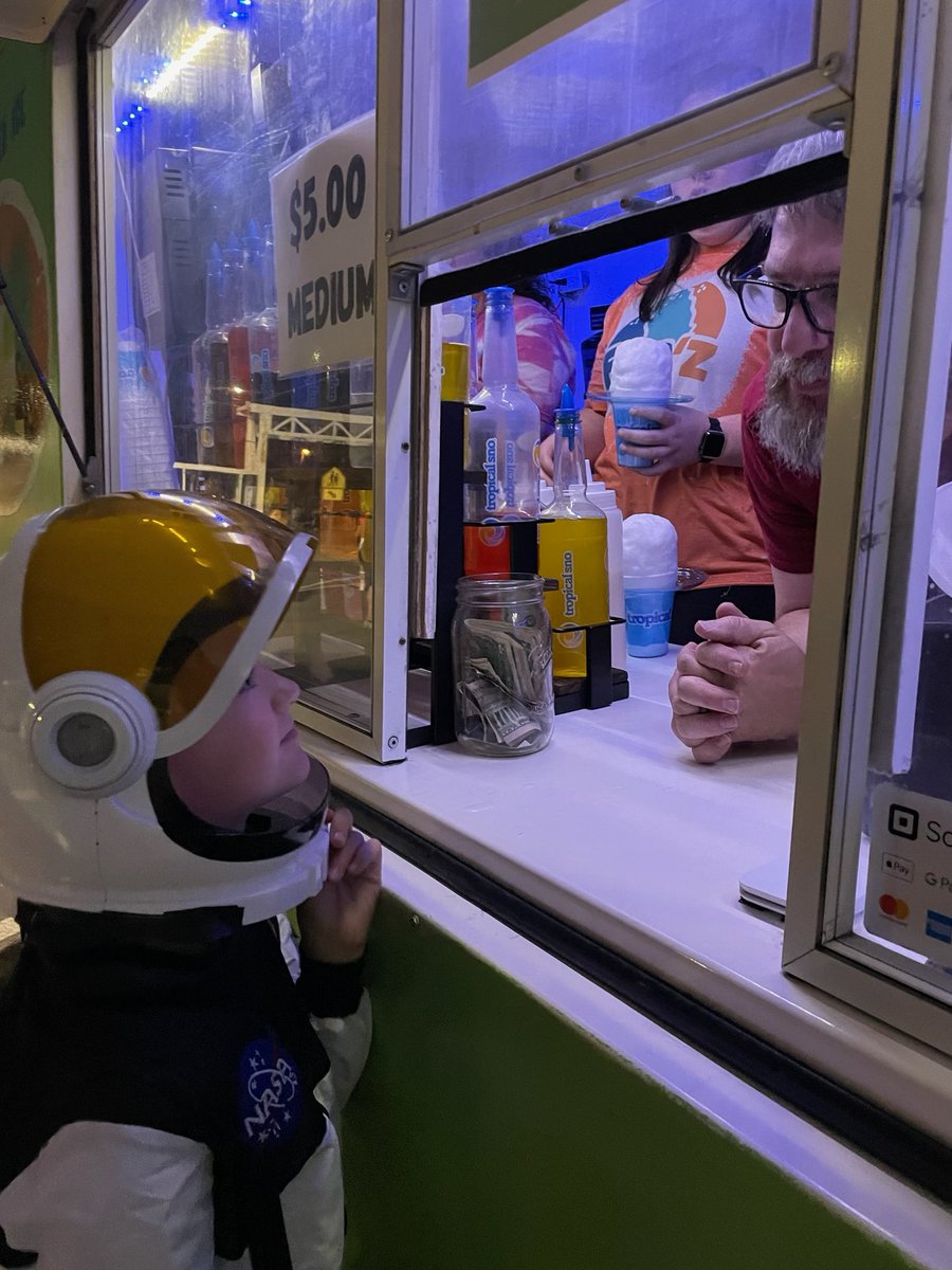 frozshavedice's tweet photo. Just 2 guys talking about how good the Fro’zNade is.
#ItsJustThatGood
#ItsFrozBaby
#FrozNade https://t.co/T4LrXiILy6