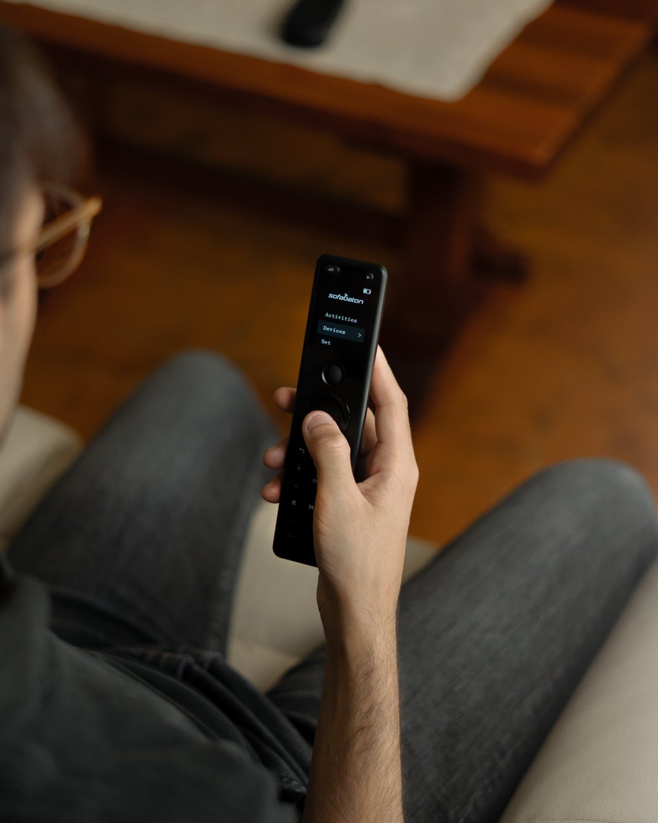 sofabaton's tweet image. Consolidate all your remotes into one sleek device to simplify setup and easily enhance your TV experience.📺
More info:amzn.to/43p7H6B
#SofaBaton #UniversalRemote #SmartHomeControl #HomeEntertainment