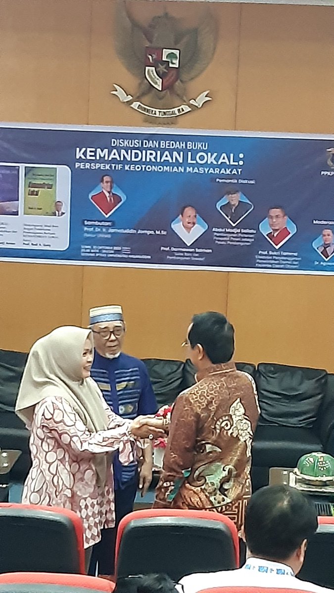 Unhas TV tweet media