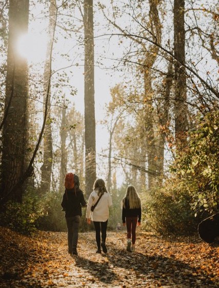 Gardens_BC's tweet photo. Explore Cottonwood Island Nature Park in the heart of Prince George, where the Nechako and Fraser Rivers meet. This 32 ha park offers year-round recreation. 

@tourismpg #explorePG #takeonPG #travelnorthernBC #exploreBC #gardensBC #cottonwoodislandpark https://t.co/wNvmSwx9qa