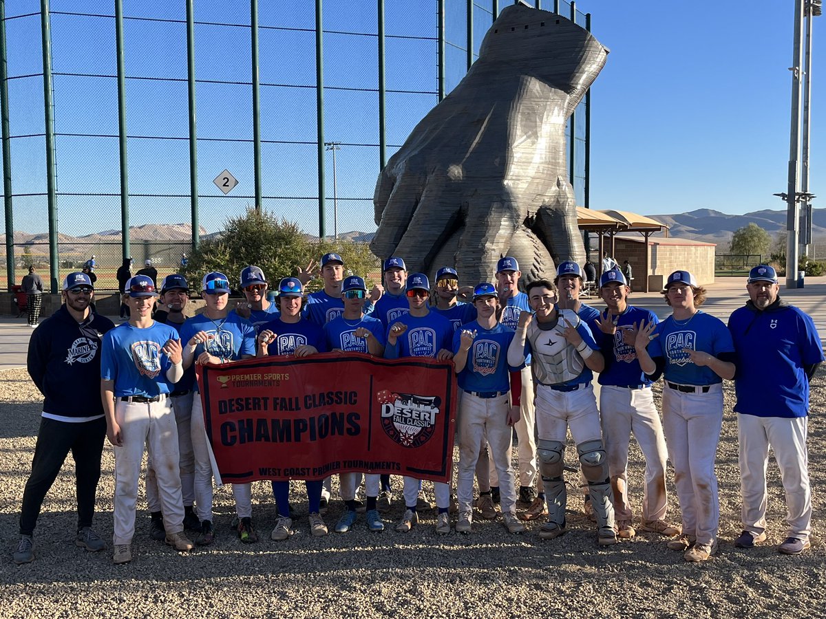 rhettparkerpnw's tweet image. 🔥🔥🔥🔥 

Bunch of dawgs representing the PNW with Pride as always. Guys from Washington, Oregon, and Colorado. All different walks of life. Different programs coming together to win the @WCPTournaments 33rd Annual 17U and 18U ships w/ @PNWBaseball 

LFFGGGGG BOYS!!!!