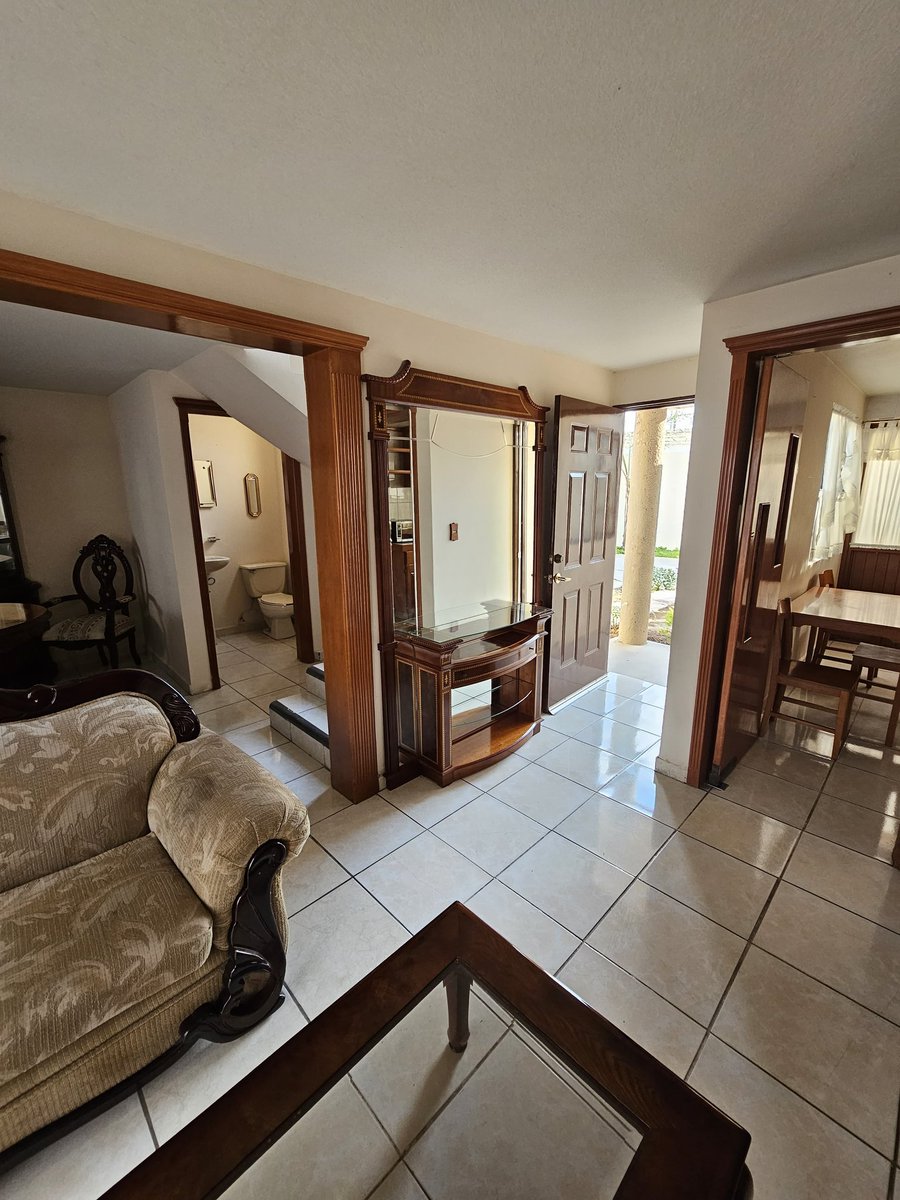ggonzalez72's tweet photo. Rento casa amueblada , ciudad de Aguascalientes informes al cel       55 4760 9906 https://t.co/3D3ZwomvB9