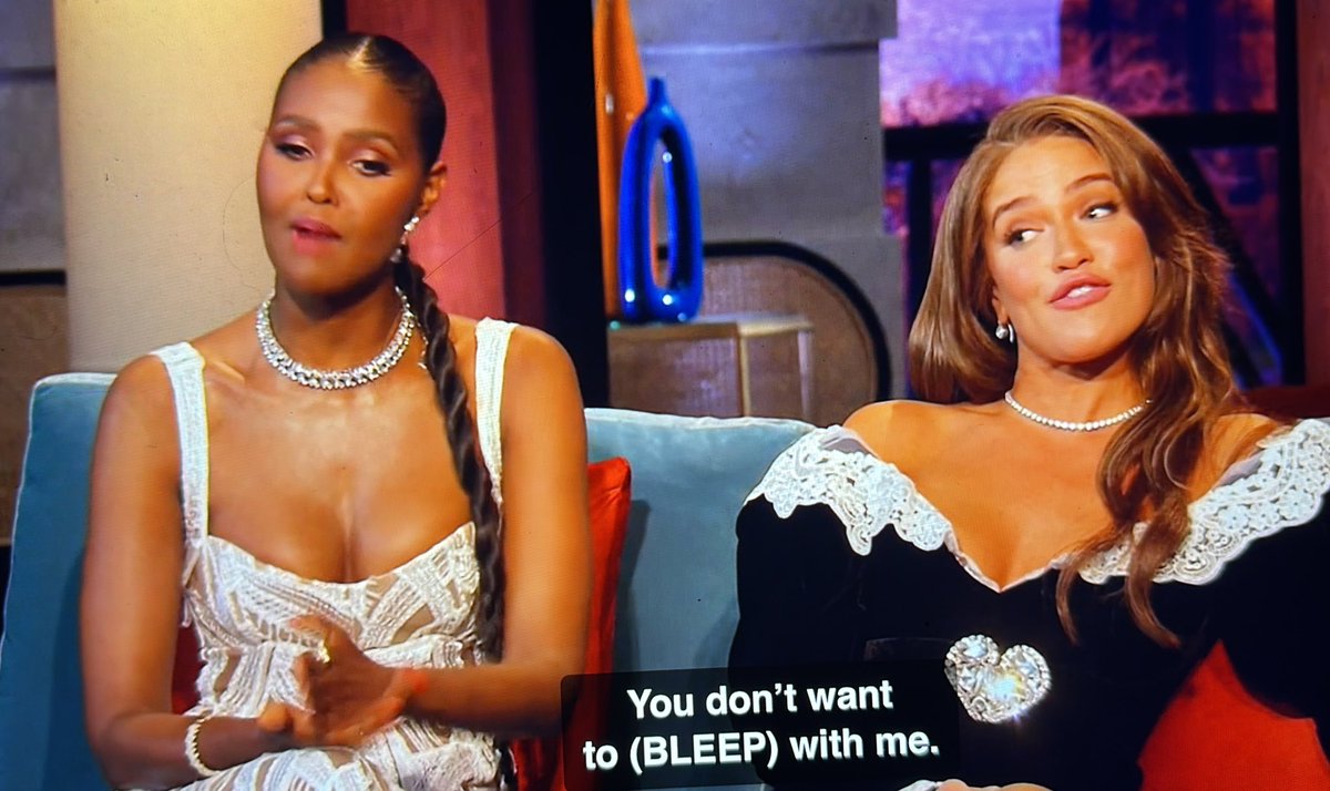 oneandonlyEddyb's tweet photo. Oh they’re having a mother-off #RHONY https://t.co/rjdn0gxMwy
