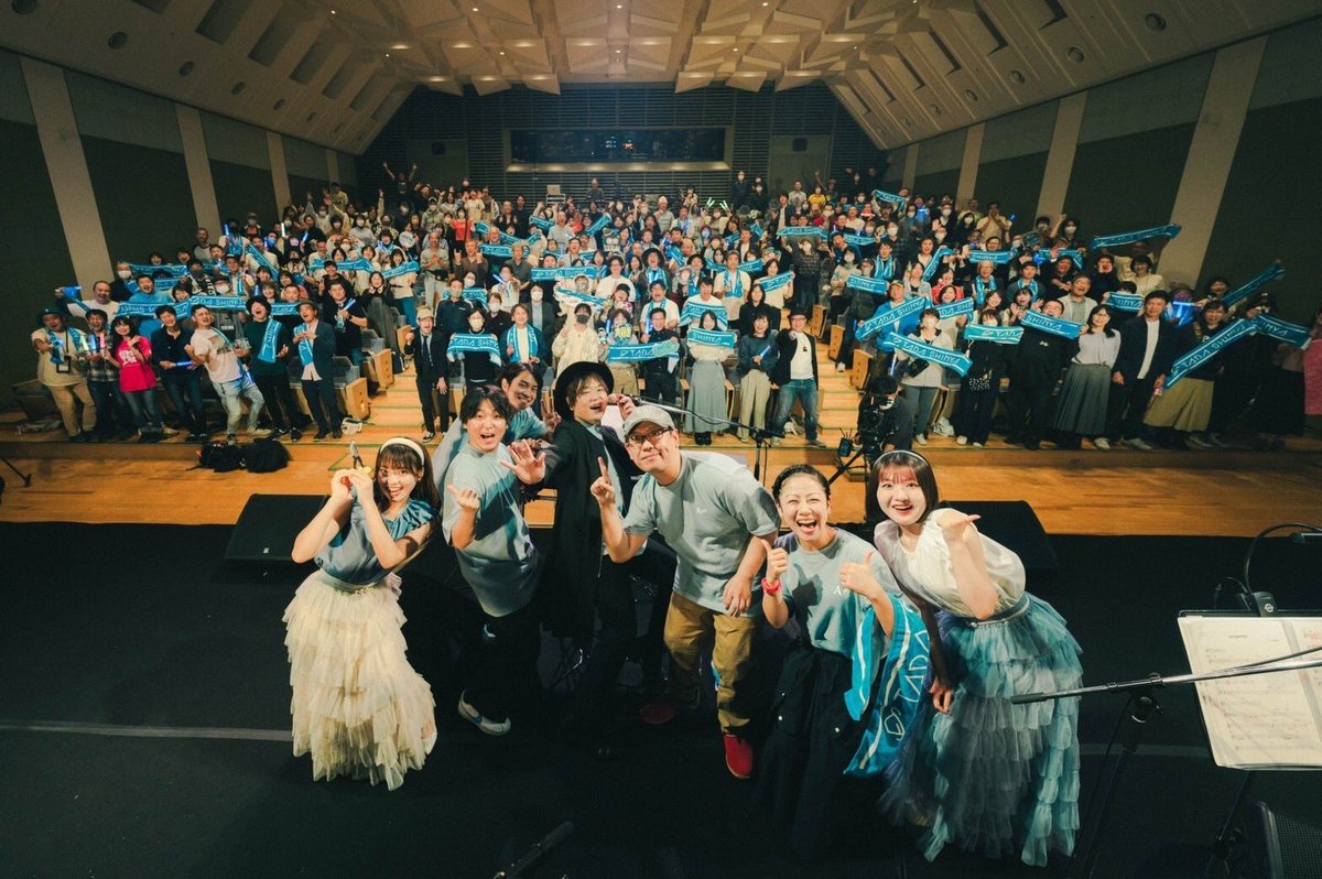 Apple pop終了！青森生活5周年。太陽、実土里（from リンゴミュージック）the gentle band、スタッフ、そして会場に来てくれた皆さん、配信を見てくれた皆さん。僕に役割と幸せをくれた人たち。大切な時間をありがとうございました。そしてこれからもよろしくお願いします！