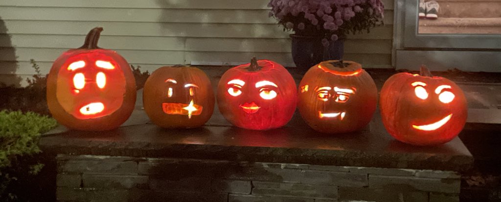 bunjeekhord's tweet image. group photo