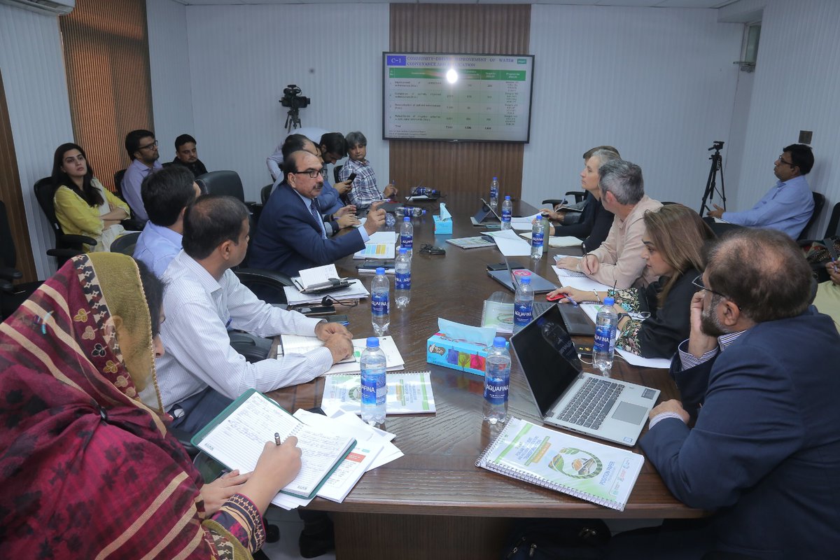 ofwmpunjab's tweet photo. World Bank Implementation Mission for Punjab Resilient and Inclusive Agriculture Transformation (#PRIAT) Project visited OFWM headquarters for a detailed discussion on project progress, implementation arrangements, and way forward.
#agriculture #OFWM #PRIAT #WorldBank https://t.co/QJ5JsTBLbO