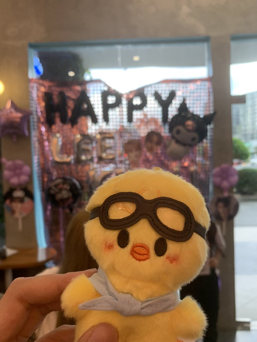 bokkumbaep's tweet photo. congrats!! @kittieknows_ ang saya ng activities and ganda ng set up +  it was nice to meet new people 💖

#alwayswithleeknow https://t.co/9jhqU8DgXd