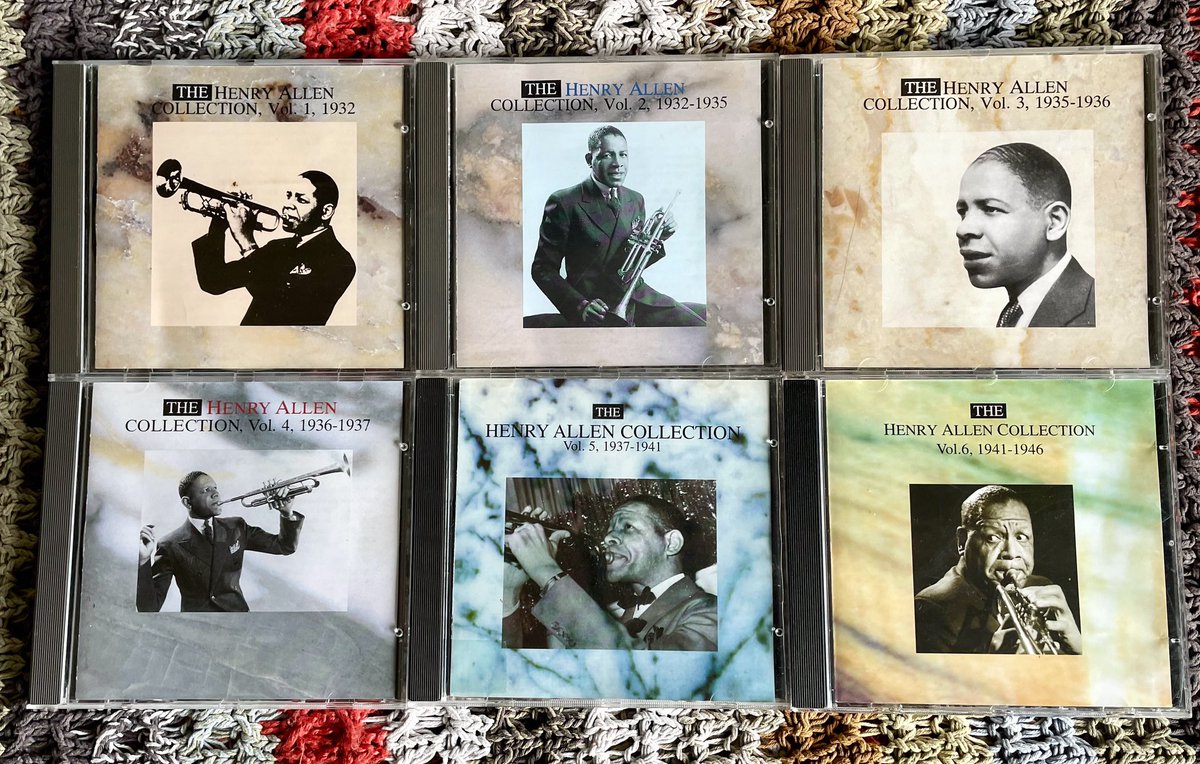 YahveMC's tweet photo. Estos seis maravillosos discos de mi querido #HenryRedAllen me han acompañado mucho en estos últimos días, abrigando el cansancio, la intensidad y lo trascendente e inesperado, en esa breve serenidad de las primeras horas del día. https://t.co/yUiIAgP6Dl