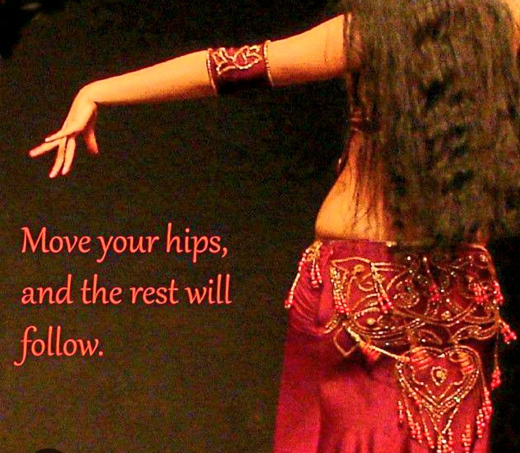 Monday Morning Bellydance at 10am @newparkcentre #jolenedandelionbellydance #bellydancetofitness #bellydancinglessons #justdandybellydance #thatveganbellydancer #familyfriendly #useitorloseit #chichestebellydance #bellydance #beginnersbellydanceclass #learnsomethingnew #beginner