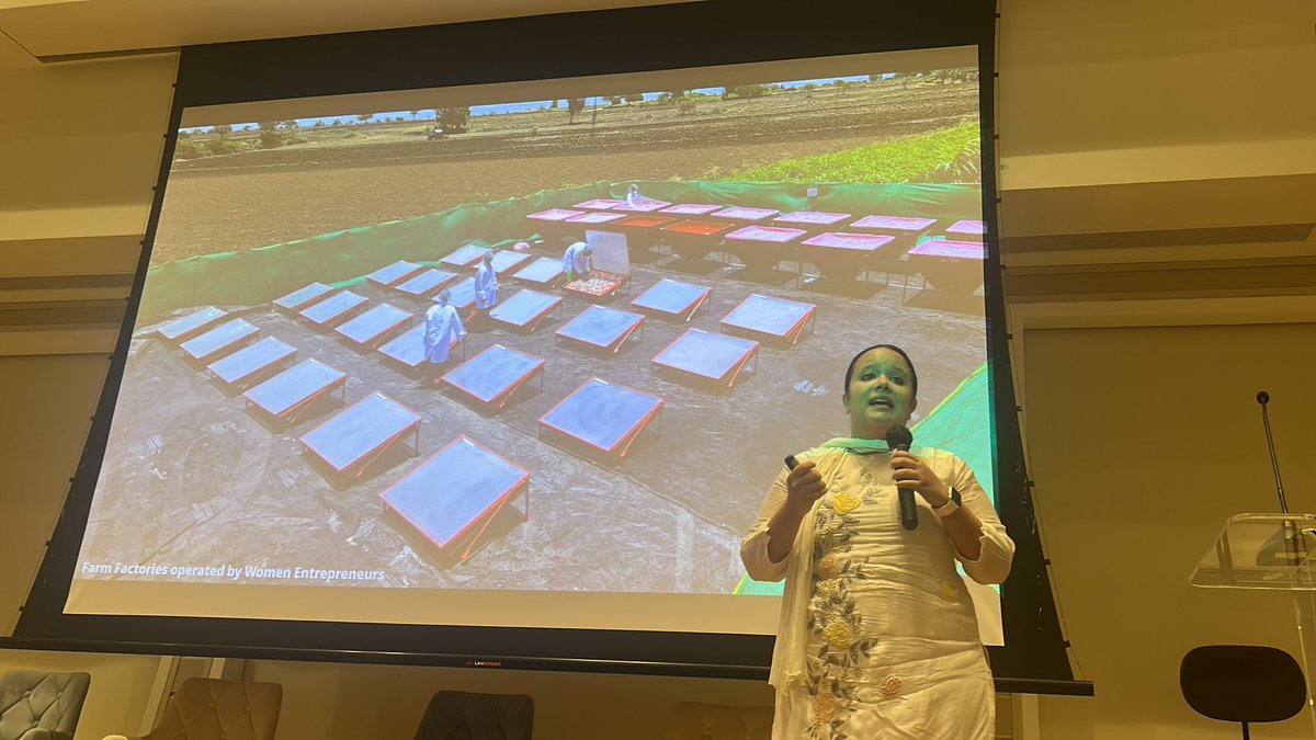 India harvest waste is worth billions and about 40% of all food grown, according to amazing Nidhi from <a href="/S4sTechnologies/">S4S Technologies</a> - an <a href="/AgFunder/">AgFunder</a> portfolio company