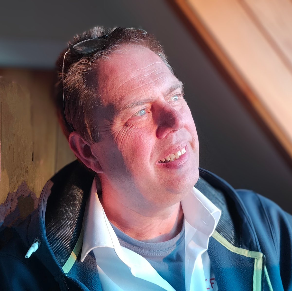 iPronics's tweet image. @iPronics is pleased to welcome Dr. Tsjerk Hoekstra as our new Vice President.

We are confident that his expertise and leadership will be invaluable as we continue to innovate and grow.

Welcome to iPronics, Tsjerk!

#programmablephotonics