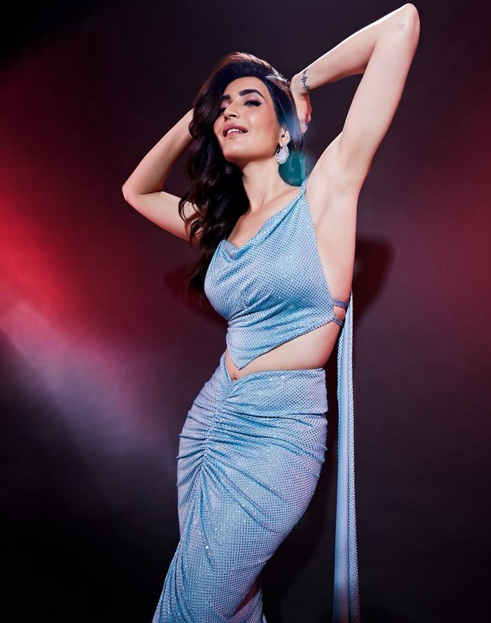 F9q68Z3WQAAZ-Ac?format=jpg&name=900x900