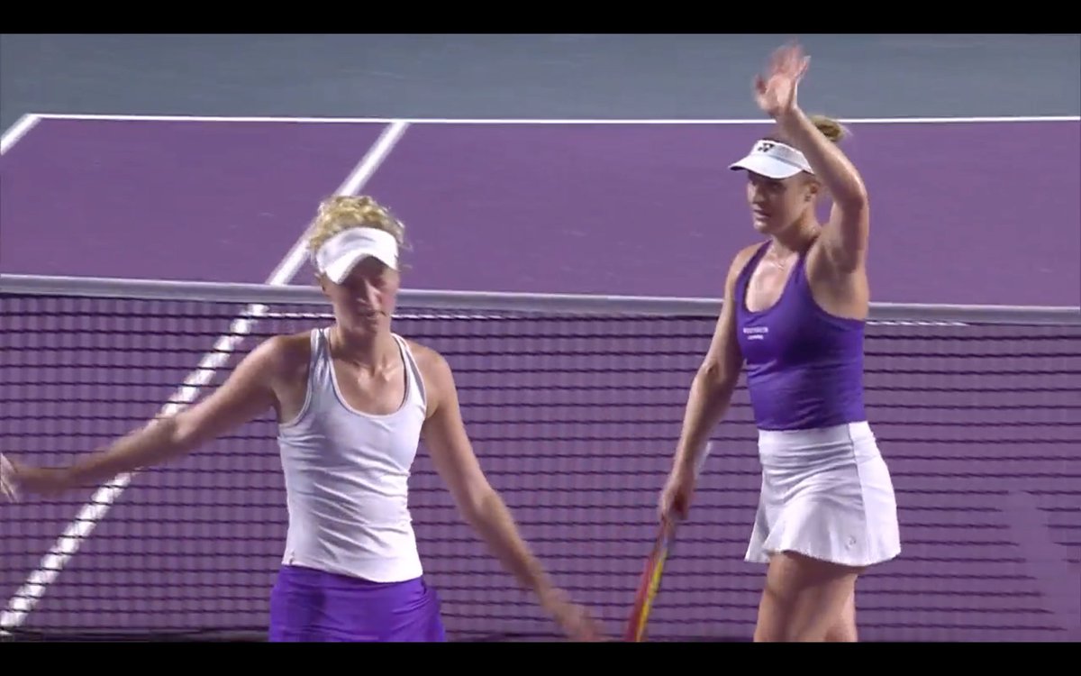 US Open champions Gaby Dabrowski 🇨🇦  &amp; Erin Routliffe 🇳🇿  defeated Coco Gauff &amp; Jessica Pegula in the most thrilling and competitive match of the day.
7-6
6-3
#wtaFinals #YOW #tenniscanada