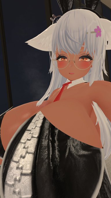 見えにくいけど谷間からムワアって湯気が出る様になったもみ子さんです(? 