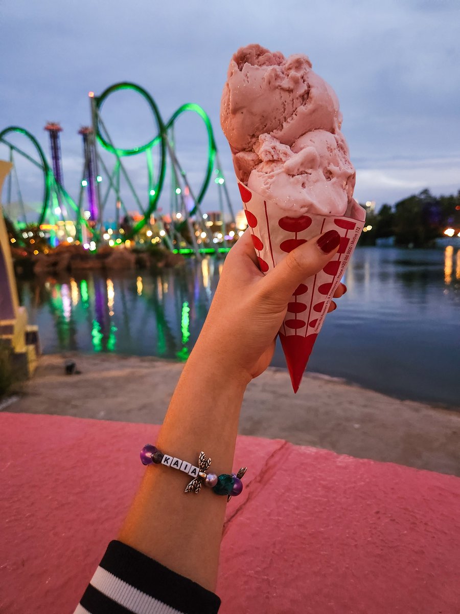 kam11522's tweet photo. ๐ฆ chillin', chillin'
(At Islands of Adventure, Universal! feat. my little KAIA bracelet that I made ๐ฅฐ I saw the dragonfly beads & couldn't resist)
#KAIA #KAIAPH #ZAIA #PPOPintheParks #PPOP https://t.co/fsMDPQ6nC0