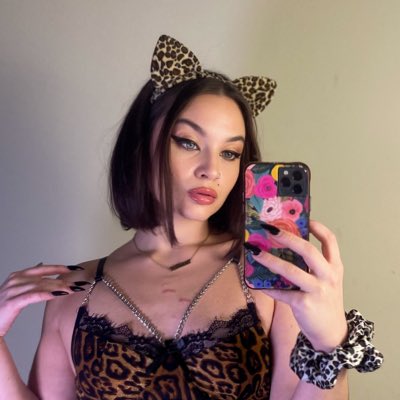 #NewProfilePic https://t.co/vaMyDgF2e4<a href="/tag/newprofilepic"class="tags">#NewProfilePic</a>