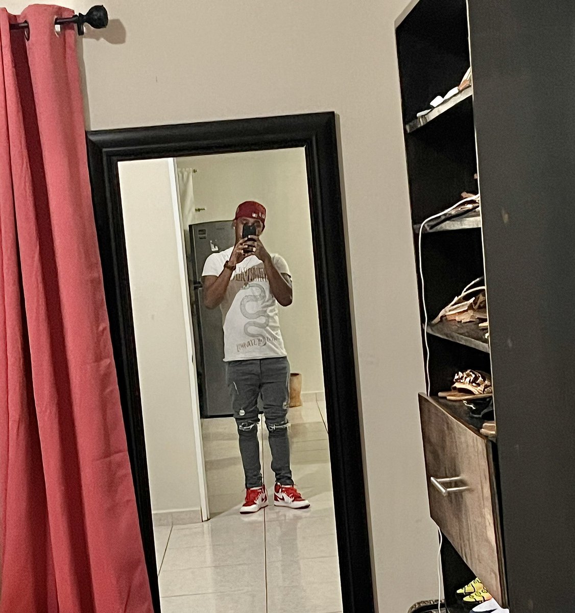 Adsupremex tweet picture