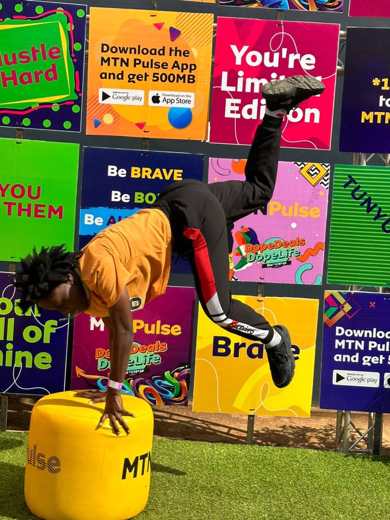 meyveis21's tweet photo. Dope stuff down 🔥@trroystudios with #MTNPulse. #TrroyDanceOff 🥳🥳 https://t.co/wEy9kIEmin