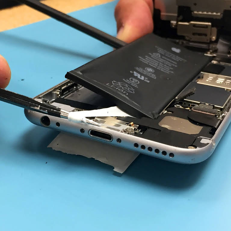 mjomba__nimama's tweet image. MJOMBA NI MAMA
Phone repairTz 
🔹Vioo vyote 
🔹Battery zote 
🔹Charging system 
🔹Camera 
🔹Mic , speaker
🔹No service
🔹Touch Ic
🔹 Audio Ic
Ubungo External Garage
0789456054
 #FundiSimuTz
 #SmartPoint   
@itzjacton @__abdulazack @MijuLee_Tz @__MUBAARACK @ALugandu @amusmartz