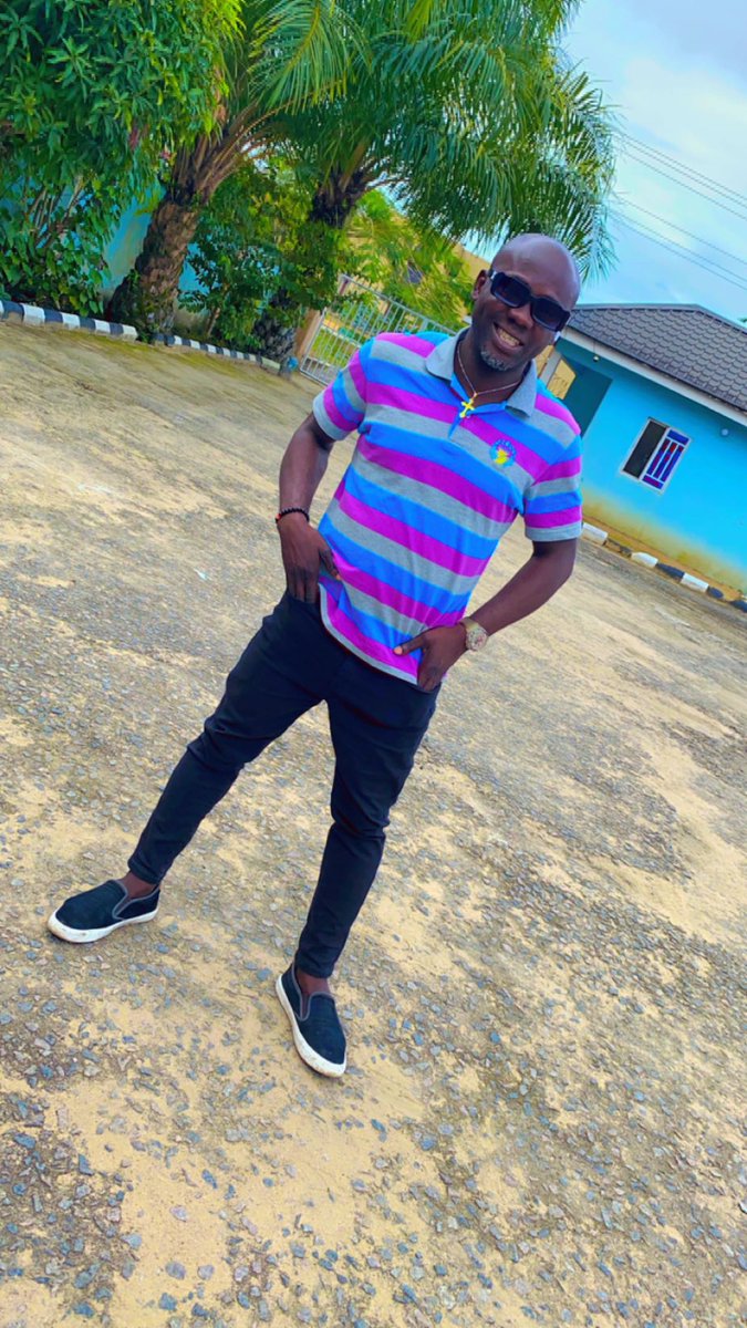 Comedyapostle's tweet photo. And the lord has prepared table in the presence of my ENEMIES..
Thanks 🙏 Lord for another new Day Take all praise🙌🙌🙌🙌
Join me on 📻 📻📻📻@peoples931fm @Peoplesfmng from 5:45 for #PapersToday
#UnaGoodMorninb
#NaGodGetPower
#NaCho https://t.co/I1ZtIZjPpZ