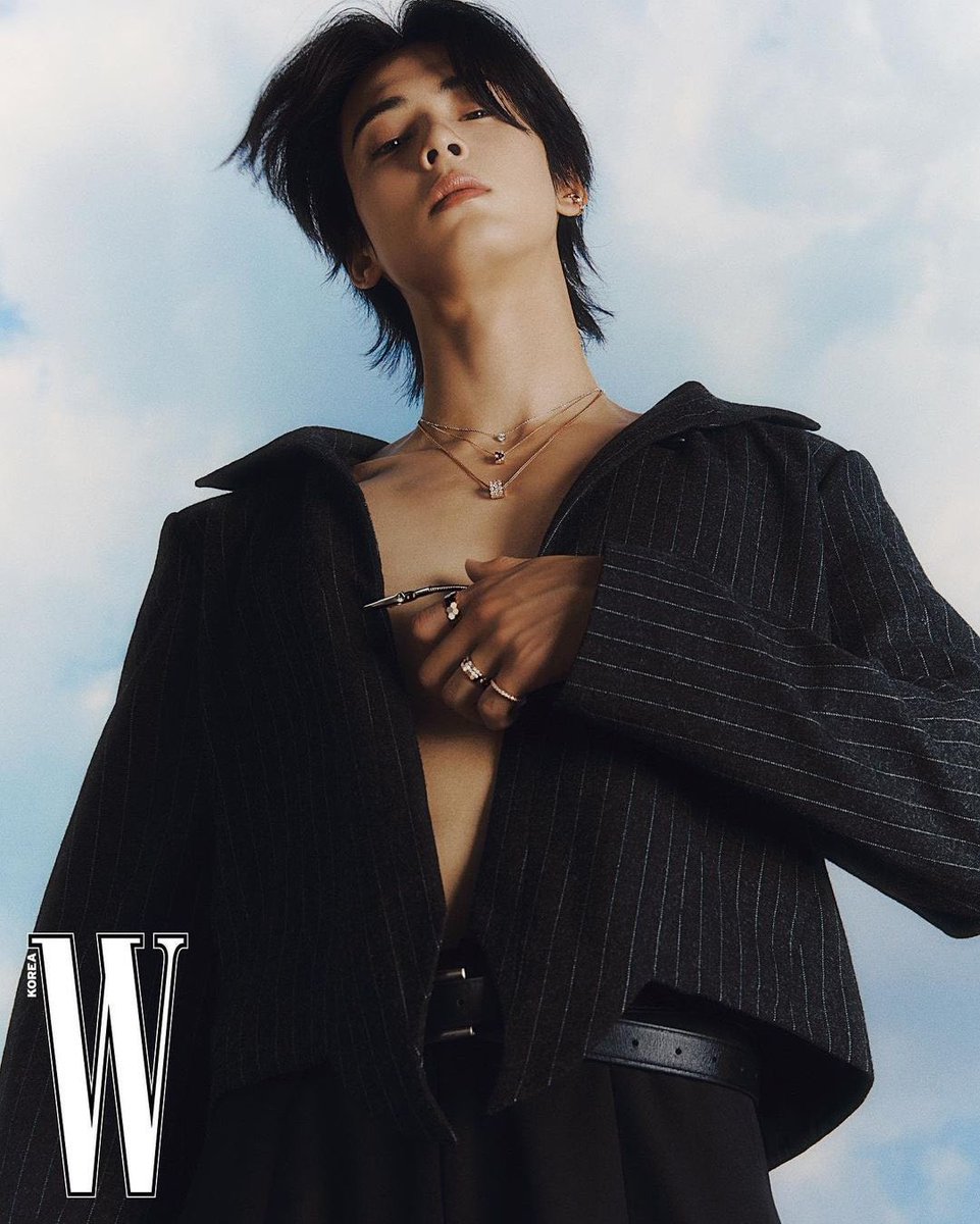 kchartsmaster's tweet photo. Cha Eunwoo for W Korea. https://t.co/VB3NKj6o3L