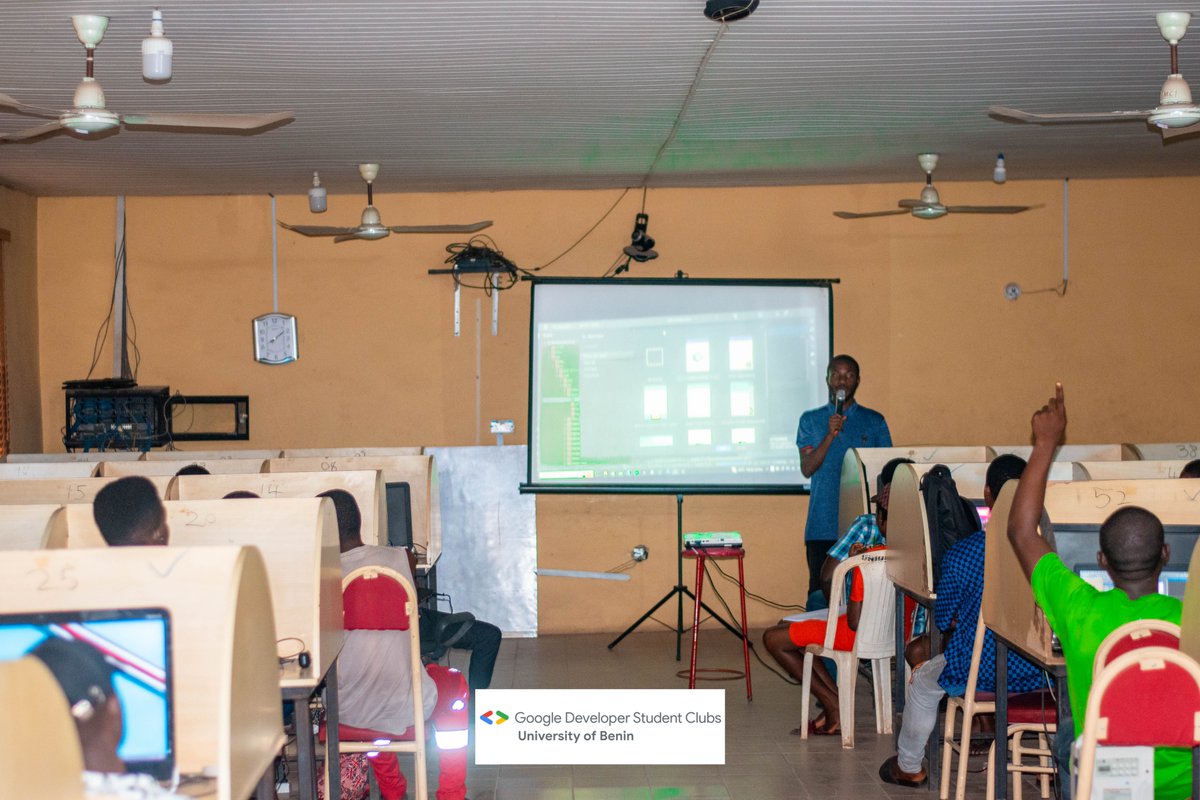 gdgoc_uniben's tweet image. 🚀Happy Monday, Techies!
Here are more shots from our Android Comopose Camp event, held on Thursday, last week. Best believe attendees had the opportunity to learn a lot about Android Development.

#AndroidComposeCamp #GDSCUniben #DeveloperStudentClubs