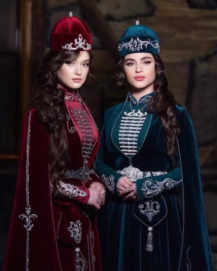 I love Russia | I love Russians | I love Slavic culture #Russia #Russians #women #slavic #culture #tradition #traditionalwomen #beauties #beautiful #attractive #gorgeous