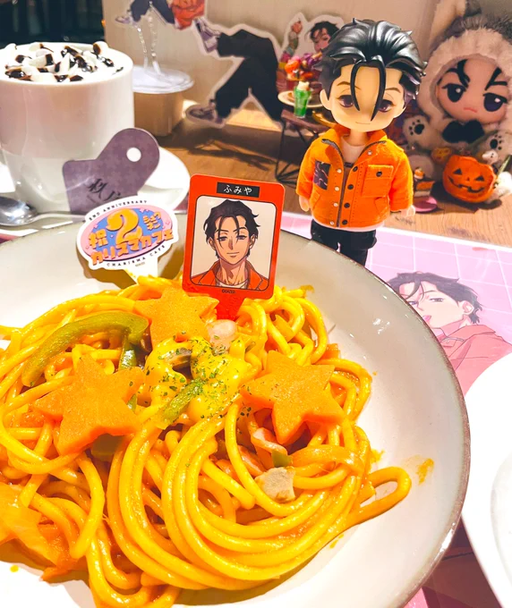 今日は1人でカリスマ～ ハロウィンスイーツをふみやに与えた