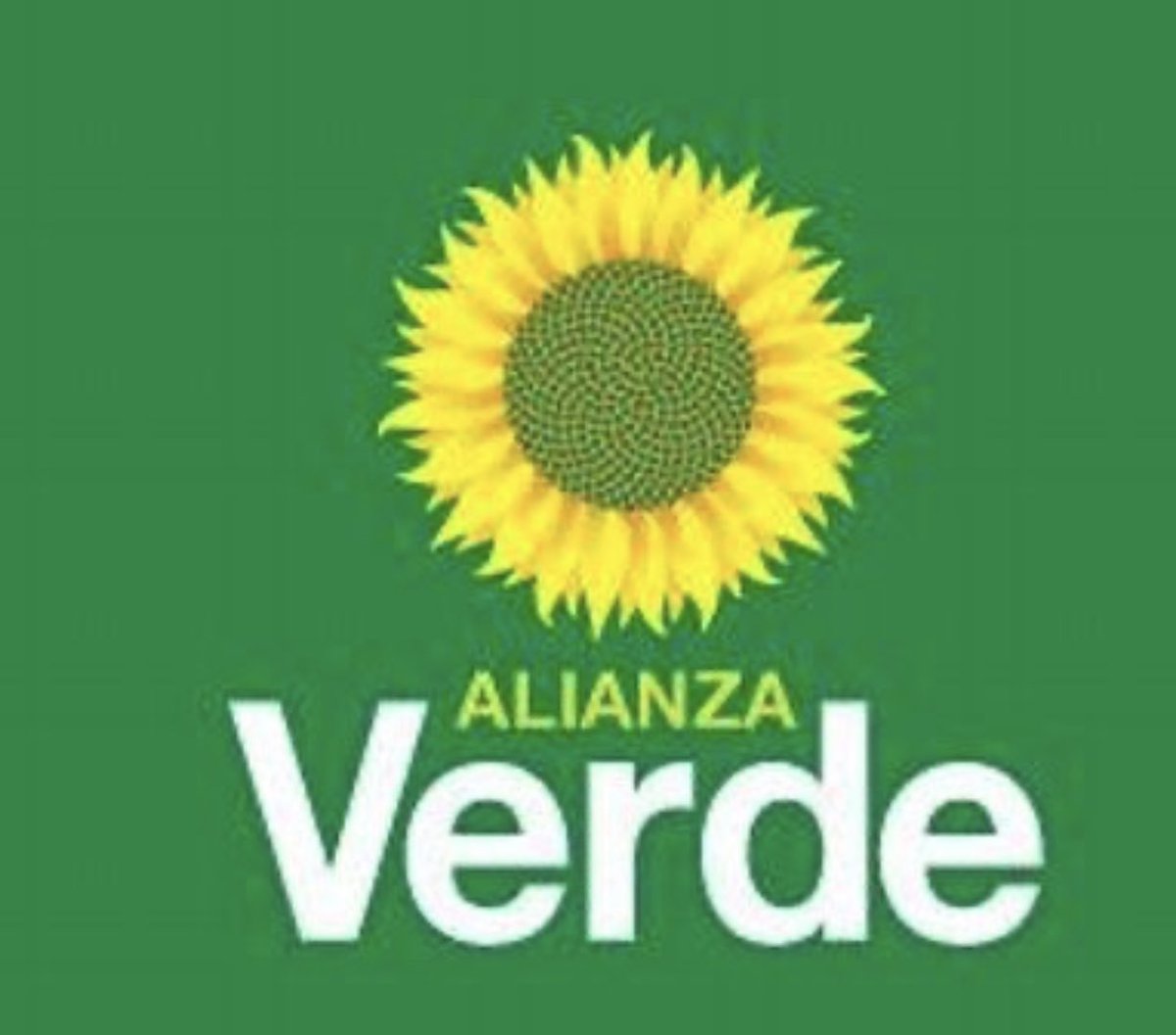joseraulroji's tweet image. La gran derrota  electoral del @PartidoVerdeCoL en el Atlántico, se perdieron las credenciales.
1.  @AsambleaAtlco 
2. @Concejodebaq 
3. Concejo de Soledad
Todo por tener en la escogencias de Avales en su gran mayoría al equipo más cercano del concejal @AndresRengifoL  
#Perdimos