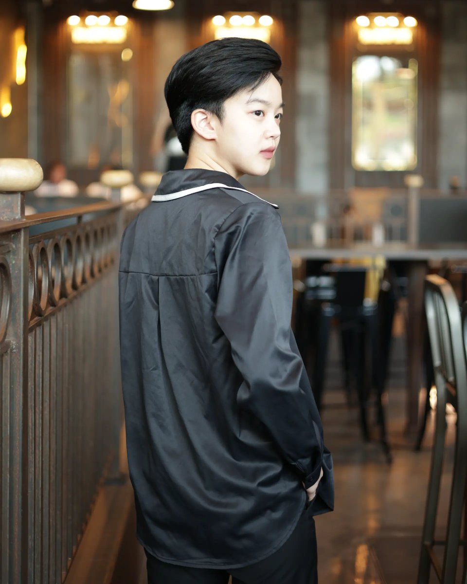 Pinkidols_com's tweet photo. หน้าร้อนความมั่นอย่าพัก เพราะความน่ารักเรามีไม่ขาด 😜

ติดตาม “August25” ได้ที่แอป https://t.co/BM8GYnR3jeคลิก https://t.co/cE6Hqrr0up หลังดาวน์โหลด กดเลือก “Pink Idols”

#Pinkidols #TomThailand
 #FOXCoin 
#tomboy #ทอม #ทอมหล่อ #ทอมดี้ #ทรงผมทอม #netidol #คบทอม #ทอมหล่อบอกต่อ https://t.co/pftJiOzFIc