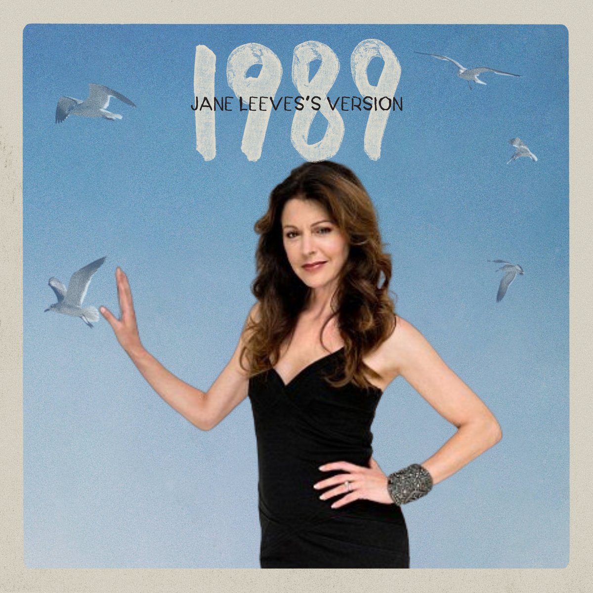 Hi, this is Jane Leeves and she was born in 1961!