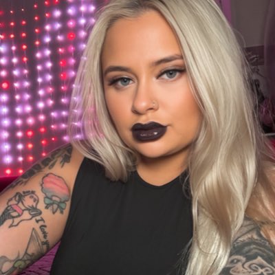 #NewProfilePic🩶 https://t.co/GBjHmhrjYt<a href="/tag/newprofilepic"class="tags">#NewProfilePic</a>